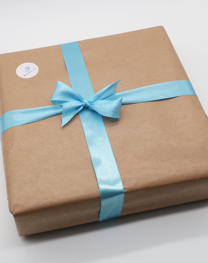 Presentinslagning med kraftpapper -  från [store] by WHALLY - kombo, present